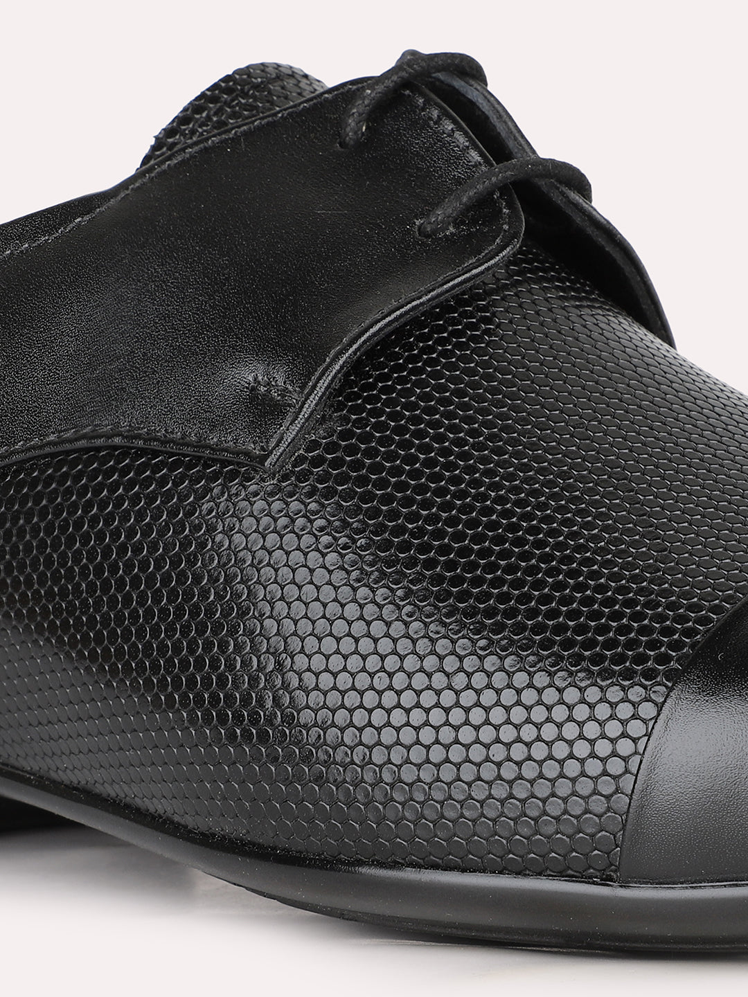 Mens Black Formal Solid Pattern Pointed Toe Derby Shoe