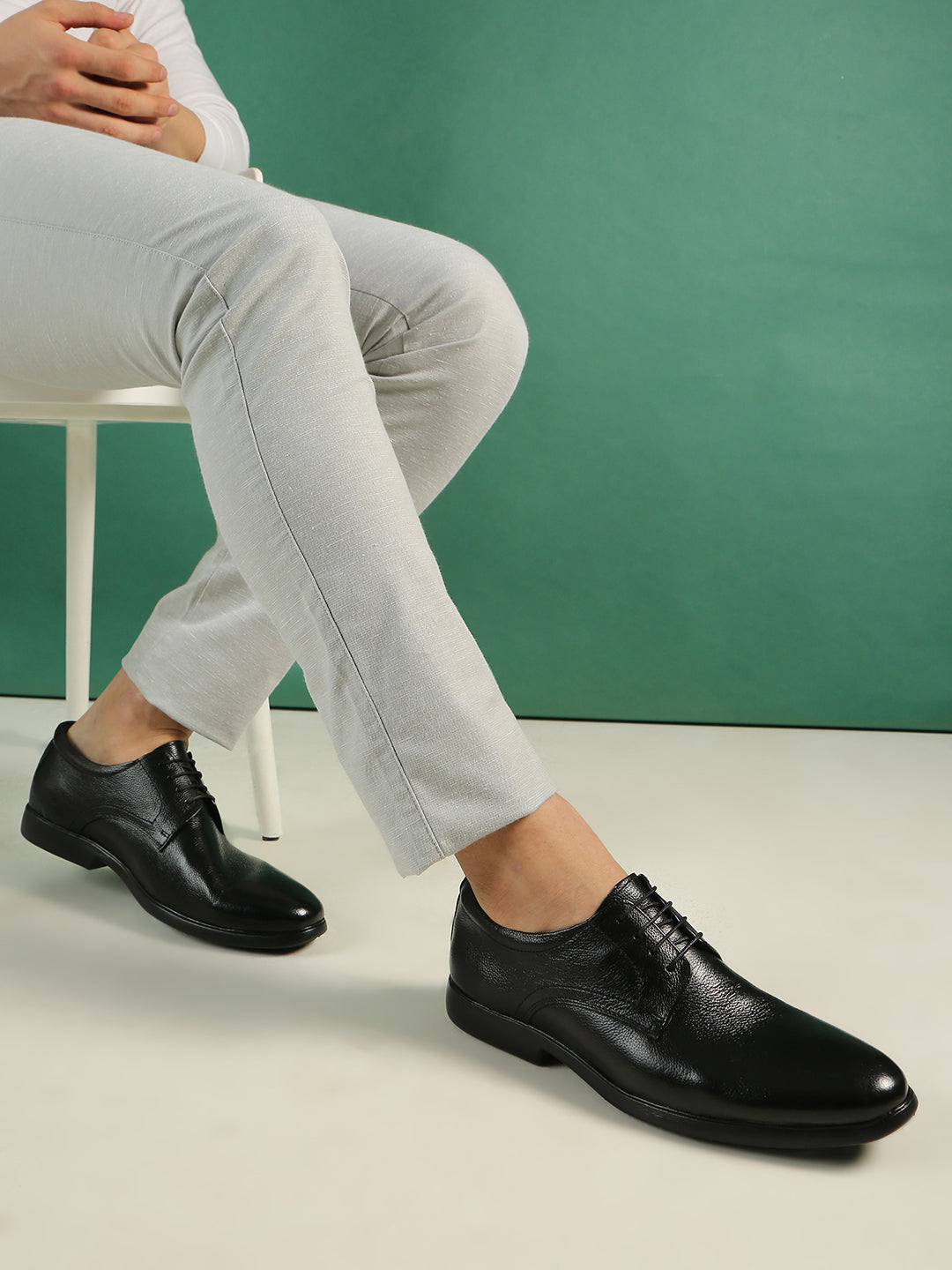 Mens Black Formal Solid Round Toe Derby Shoe