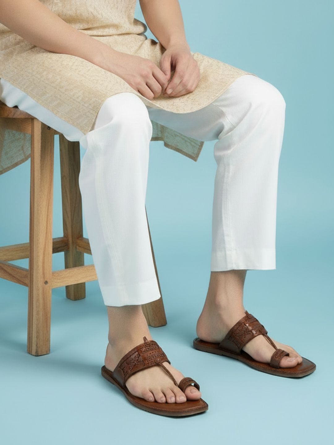 Mens Tan Casual Embossed One Toe Slip-On Flats
