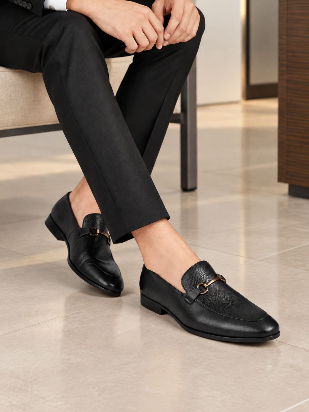Mens Black Formal Embossed Round Toe Moccasins
