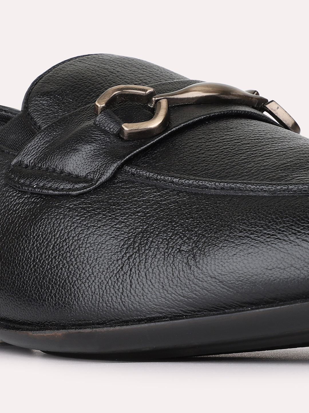 Mens Black Formal Solid Pattern Pointed Toe Moccasins