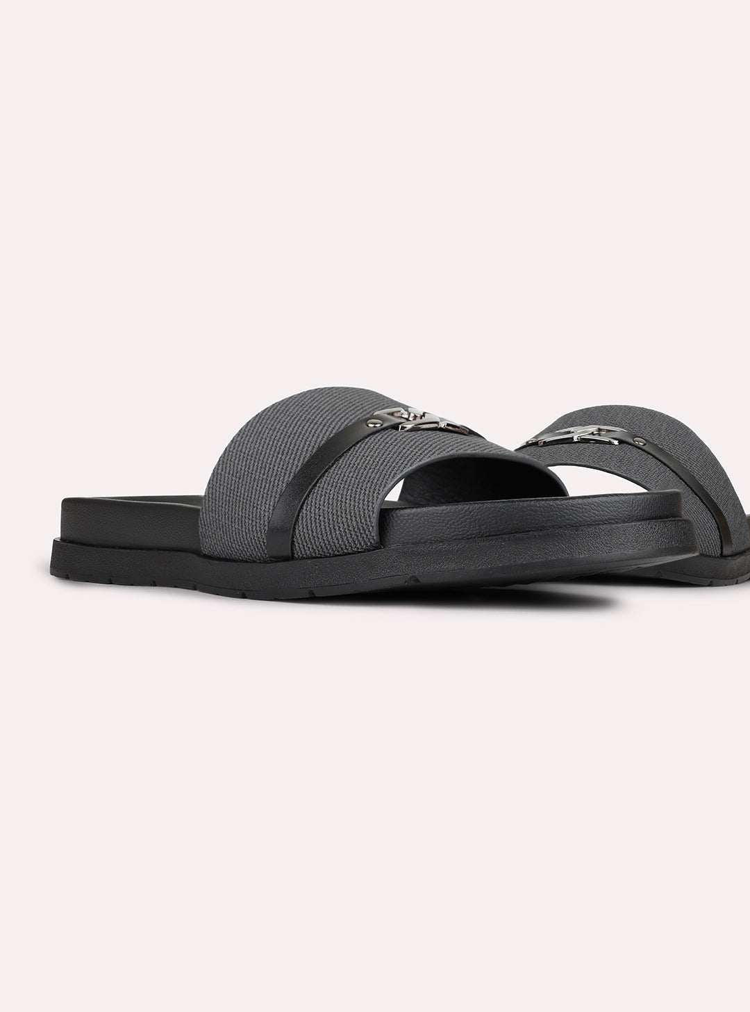 Mens Grey Casual Solid Pattern Open Toe Flats