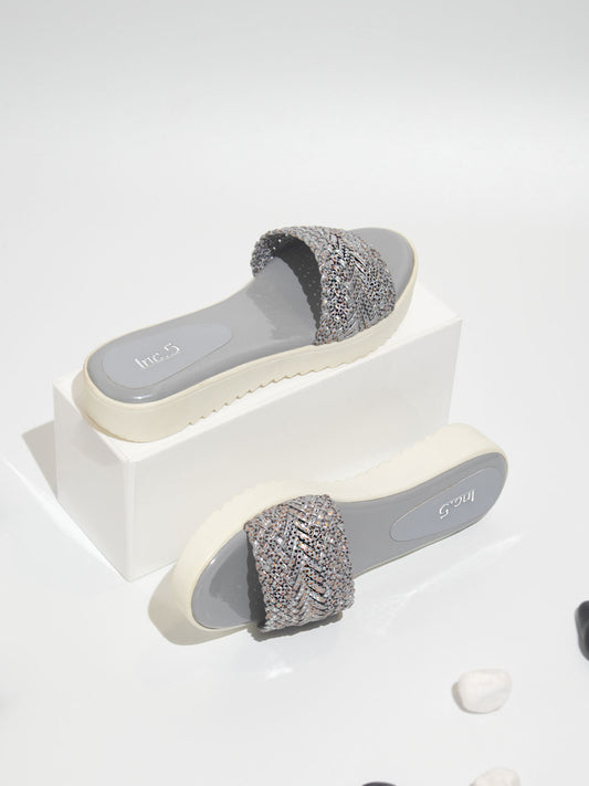 Women Grey Textured Comfort Heels