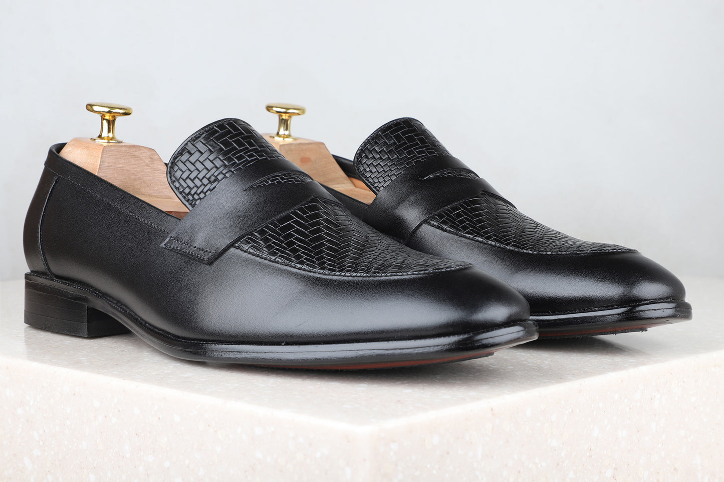 Atesber Black Textured Loafer For Men