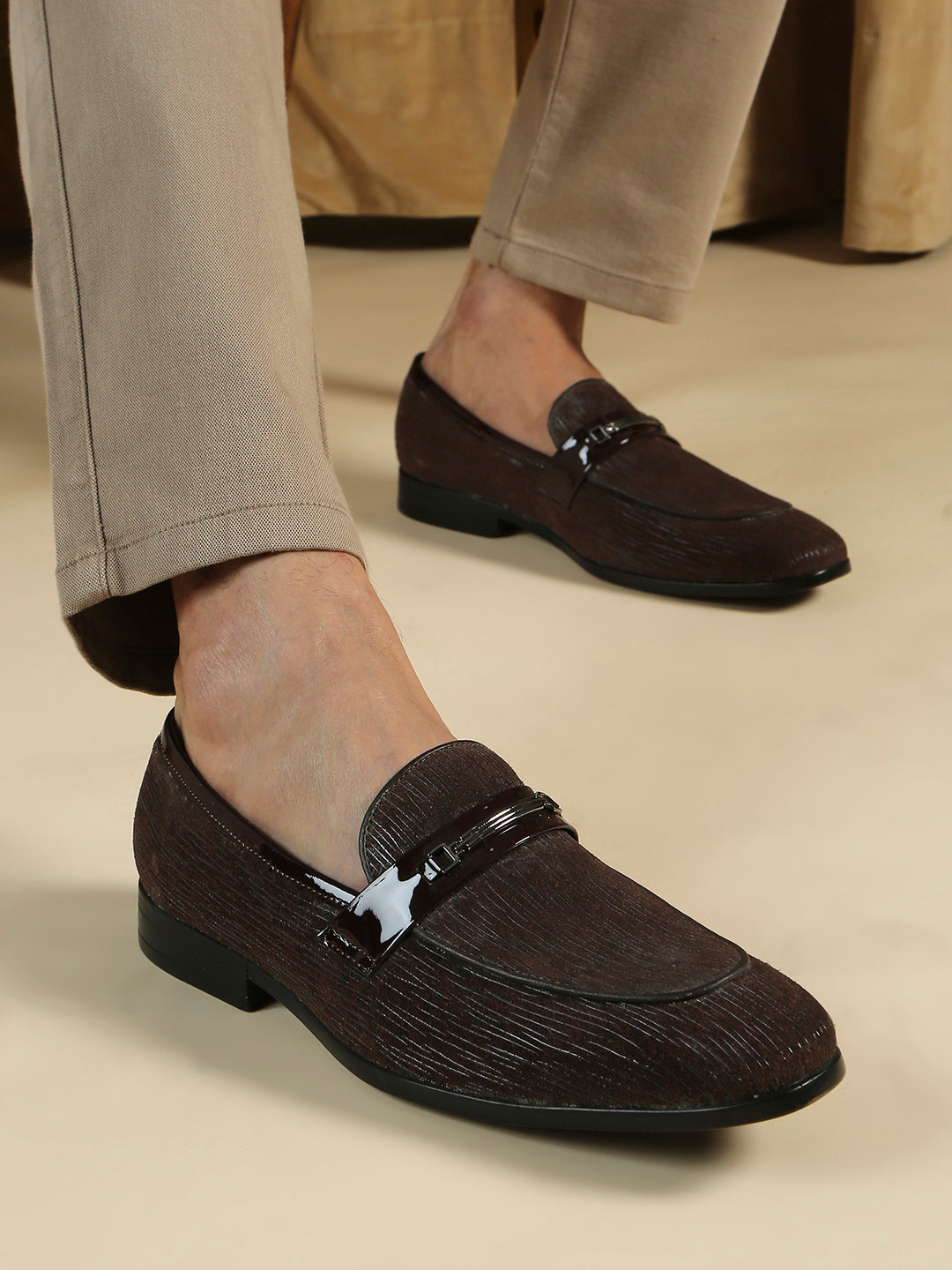 Mens Brown Casual Solid Pointed Toe Loafer Shoes