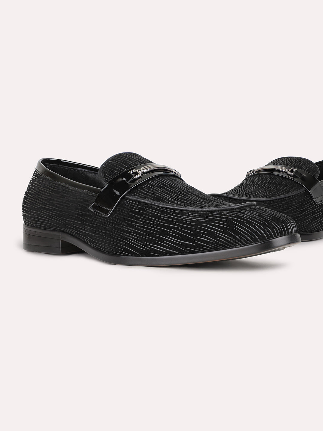 Mens Black Casual Solid Pointed Toe Moccasin Shoe