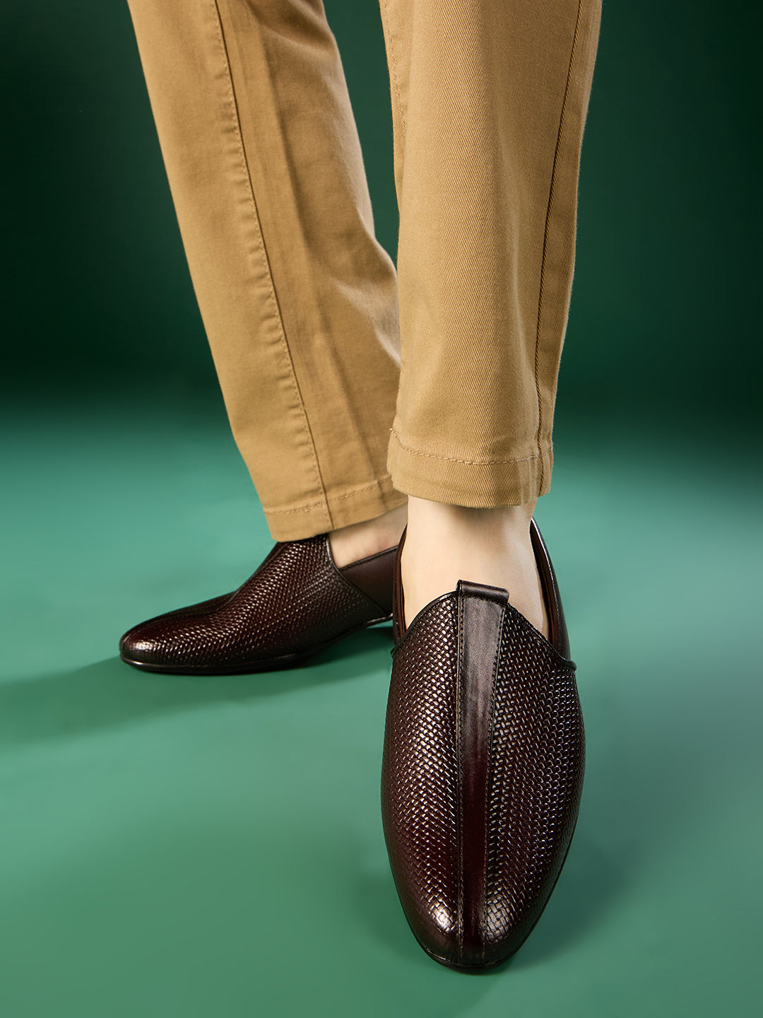 Mens Red Casual Round Toe Moccasin Shoe