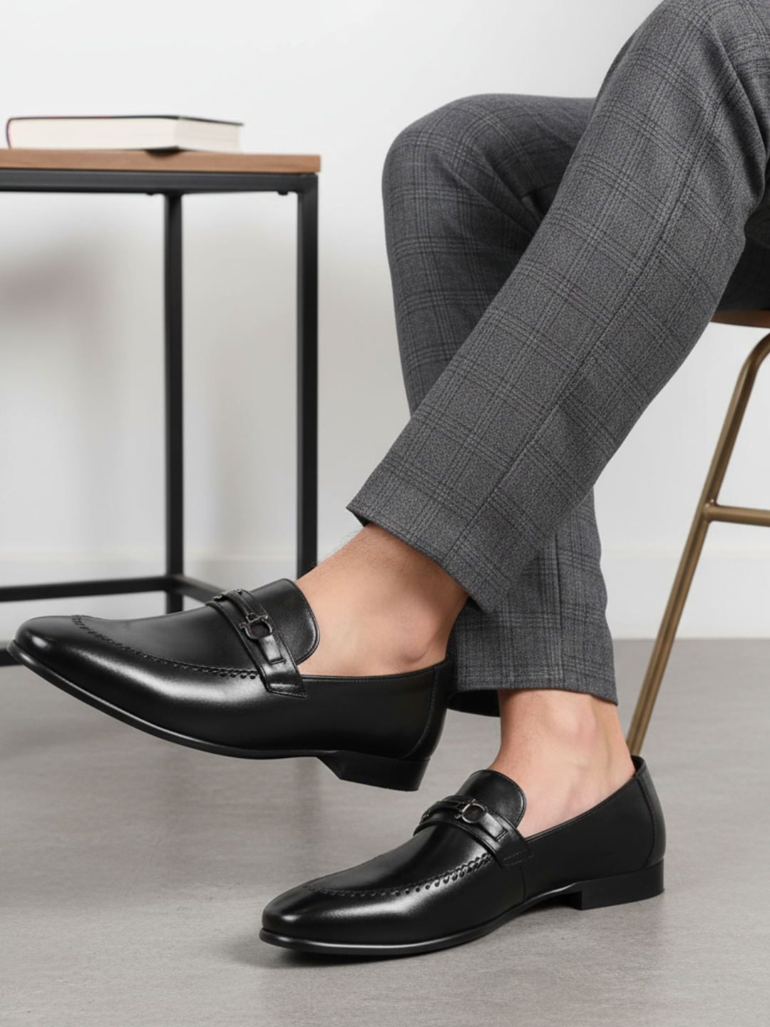 Mens Black Formal Solid Pointed Toe Loafer Shoe