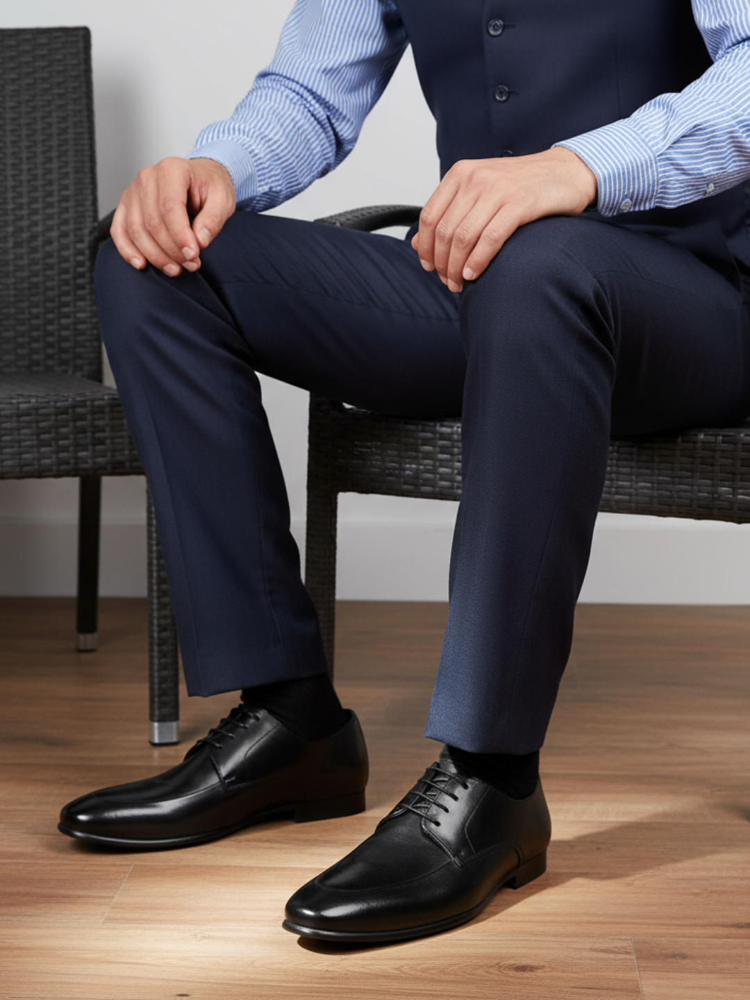 Mens Black Formal Solid Pointed Toe Derby Shoe