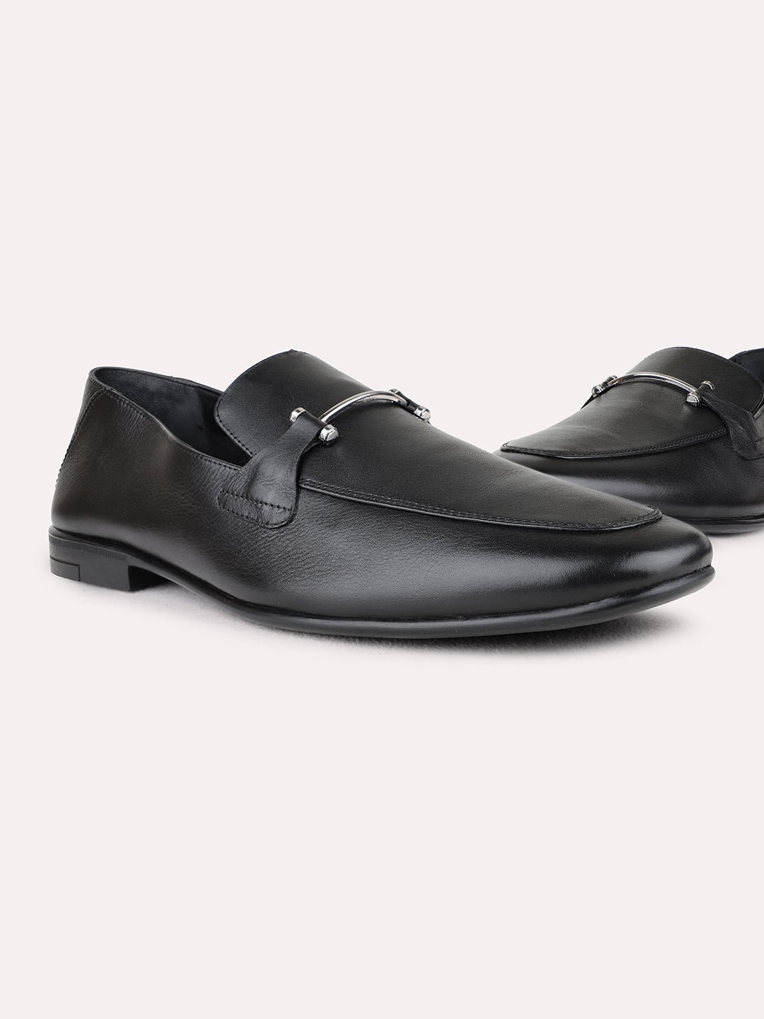 Mens Black Casual Solid Pointed Toe Loafers