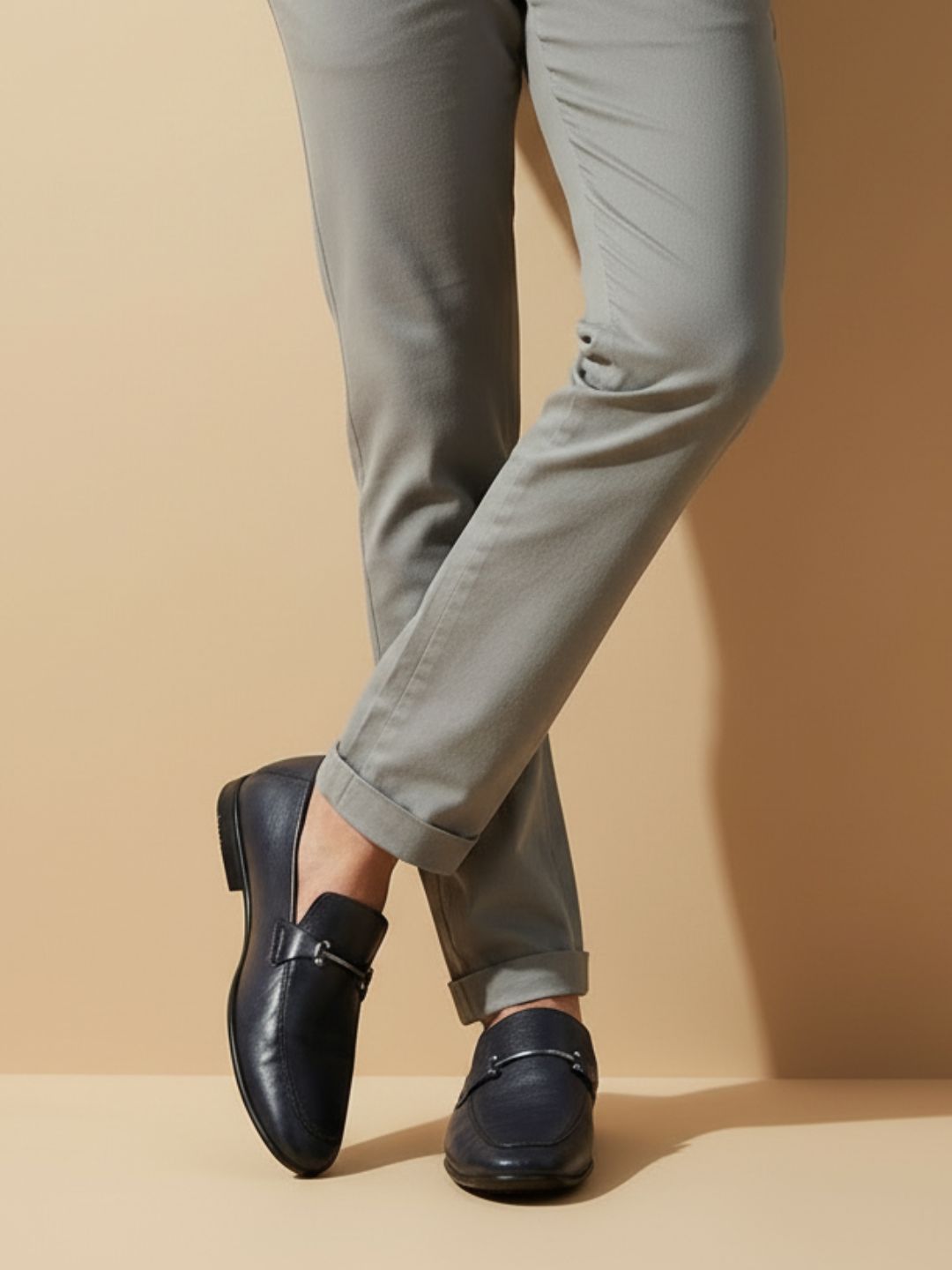 Mens Blue Formal Solid Pointed Toe Moccasin