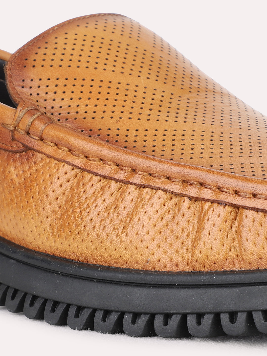Mens Tan Formal Solid Pattern Round Toe Loafers