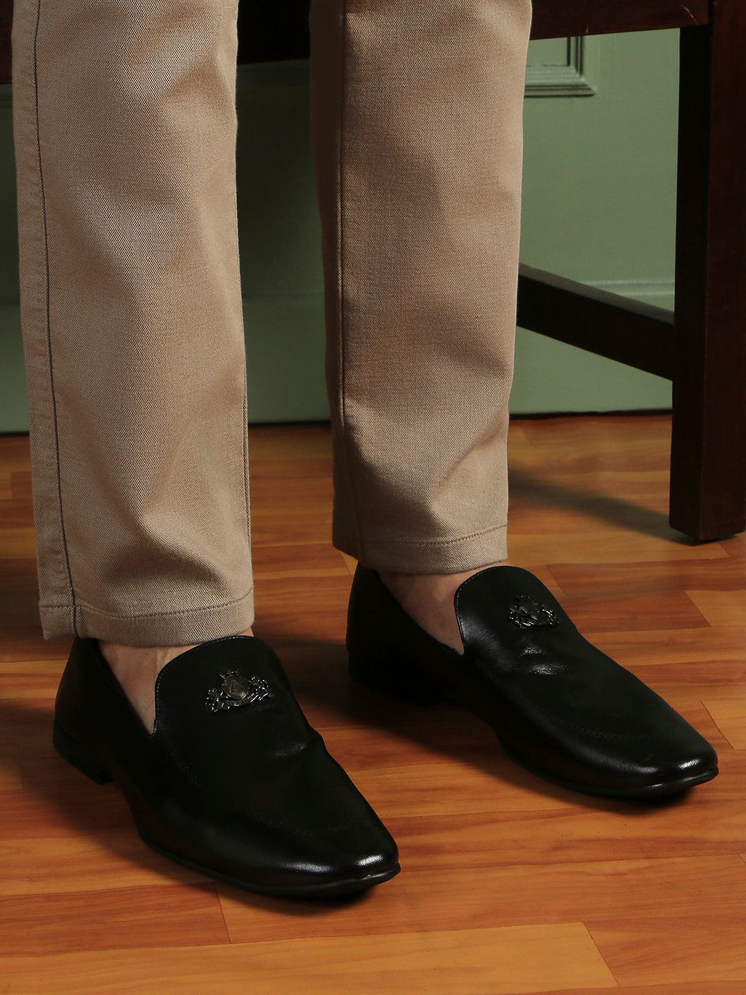 Mens Black Formal Solid Narrow Toe Loafer Shoes