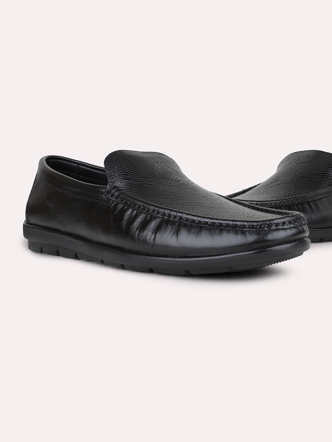 Mens Black Formal Solid Pattern Round Toe Slip-on Loafers