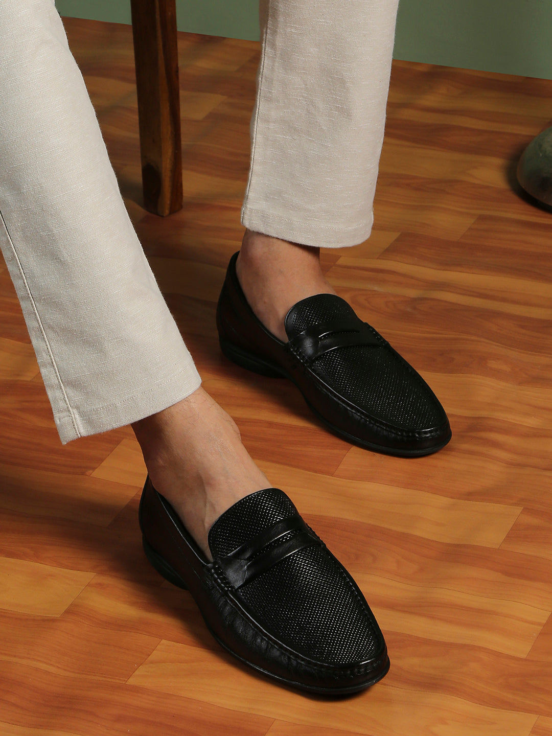 Mens Black Party Wear Solid Square Toe Loafer Shoes