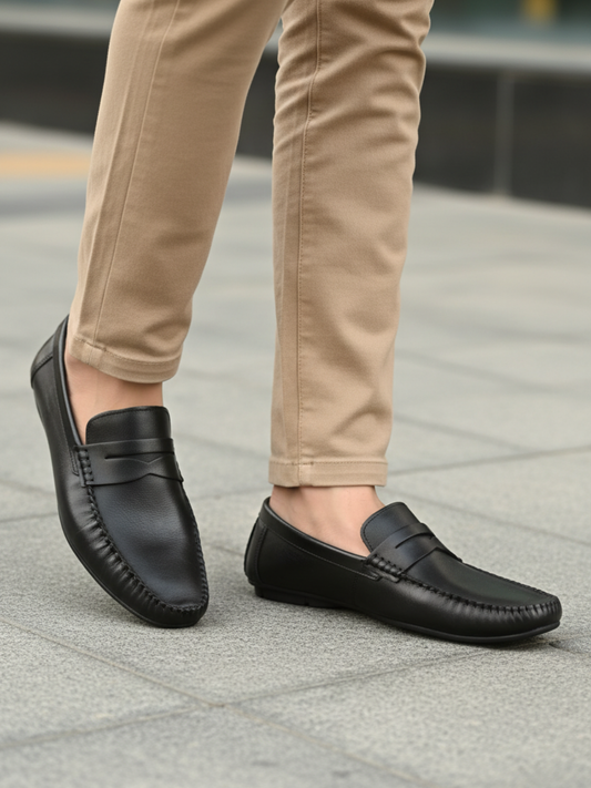 Mens Black Solid Pattern Casual Square Toe Loafers