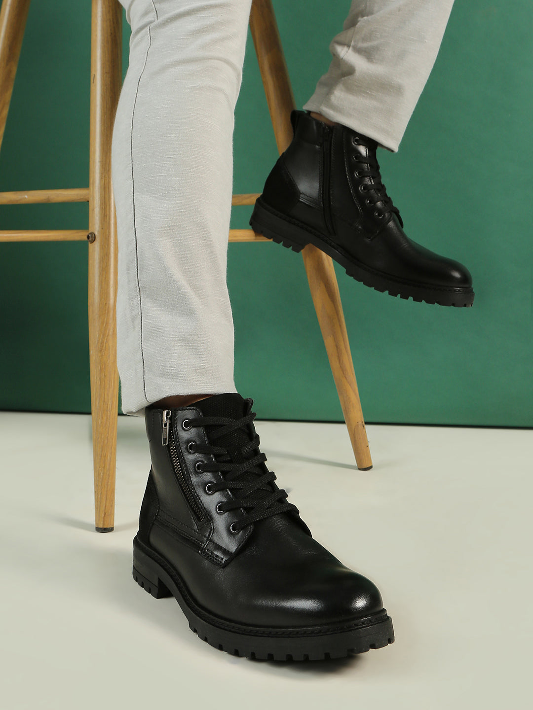 mens boots online india