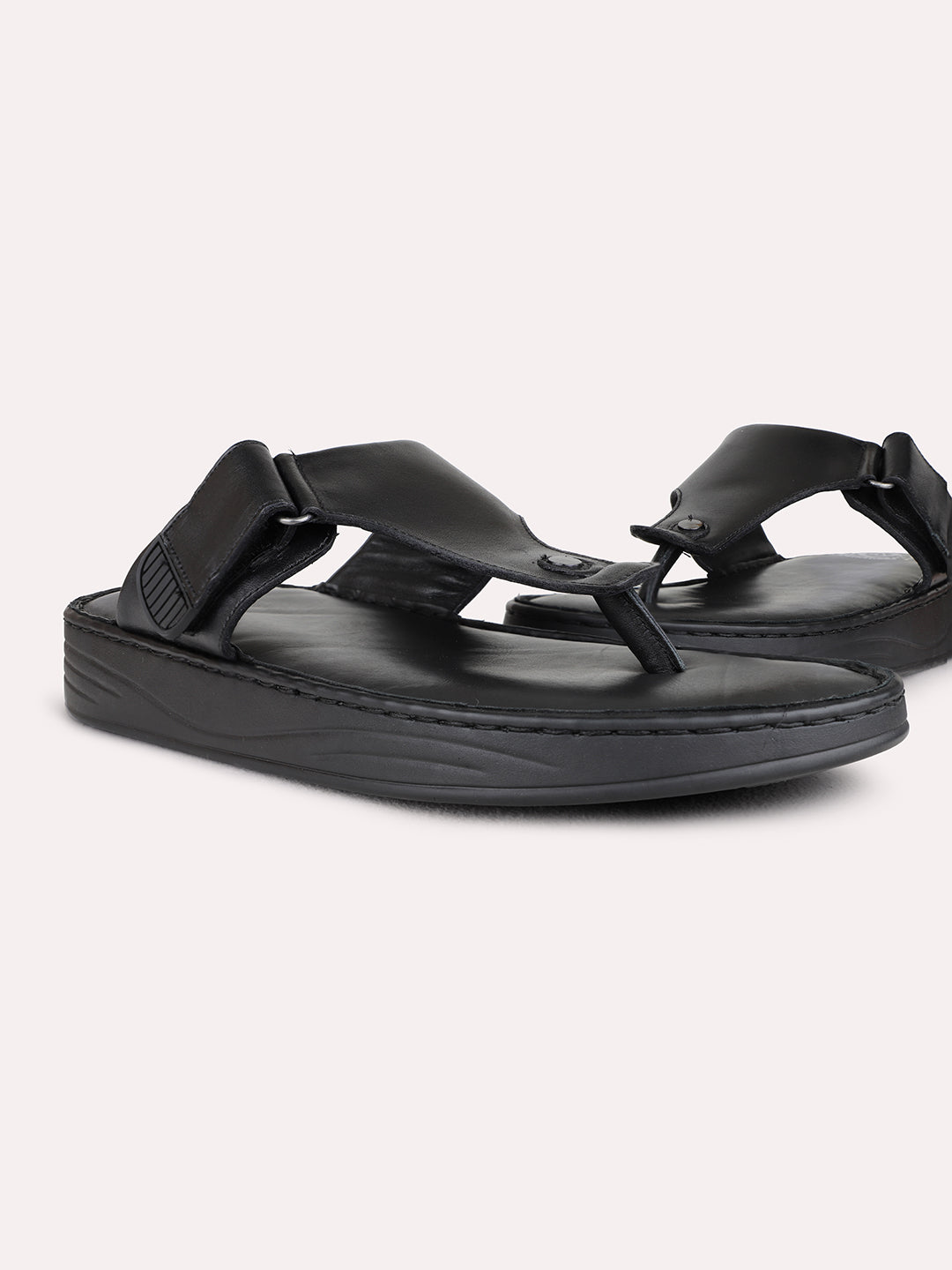 Mens Black Casual Solid Pattern Round Toe Sandals