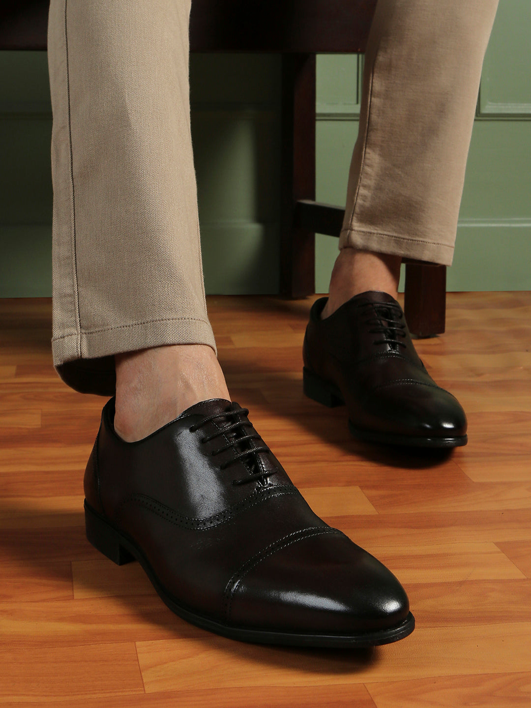 Mens Brown Formal Party Wear Solid Pointed Toe Derby Shoe