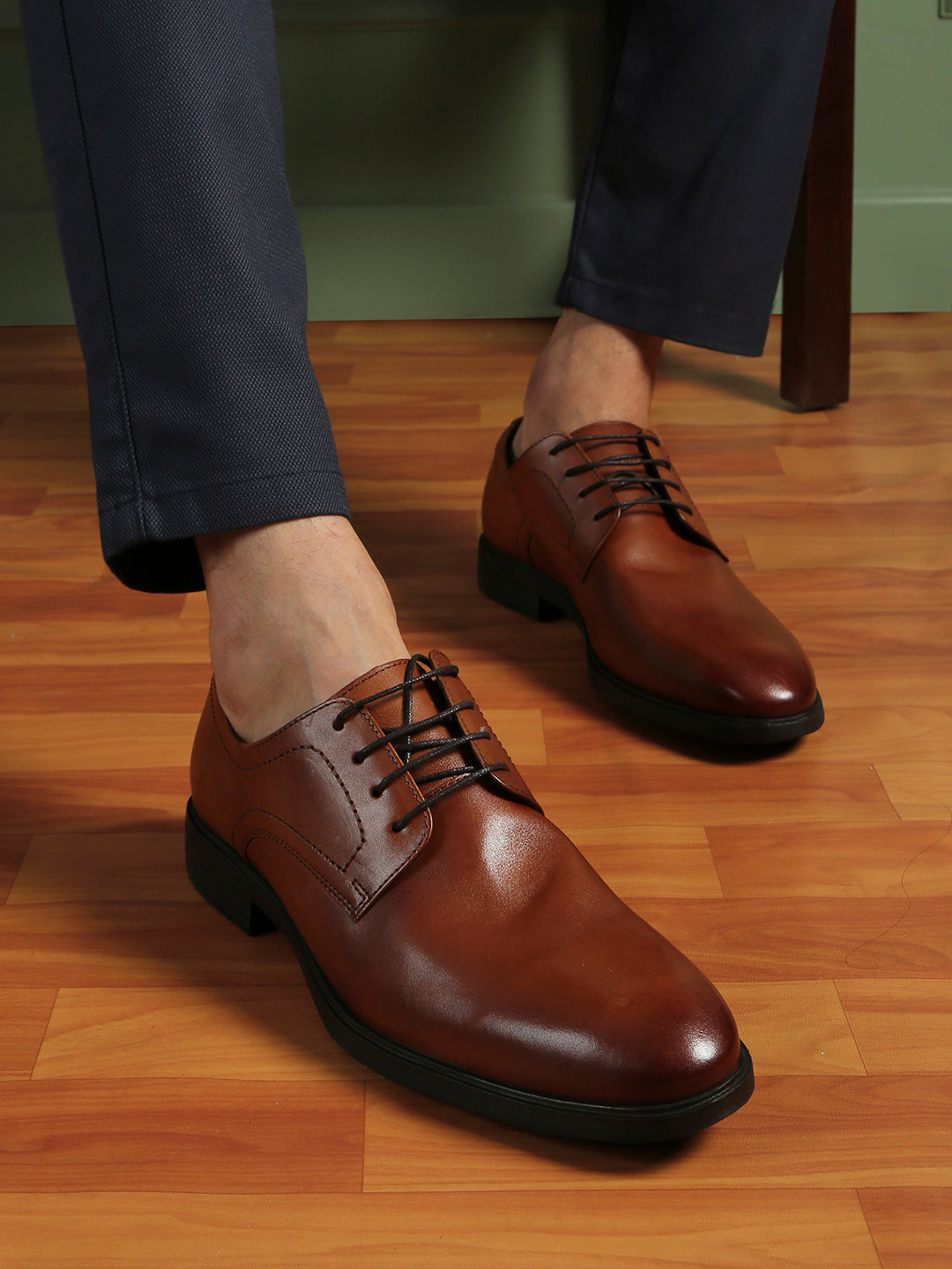 Mens Tan Formal Solid Round Toe Derby Shoes