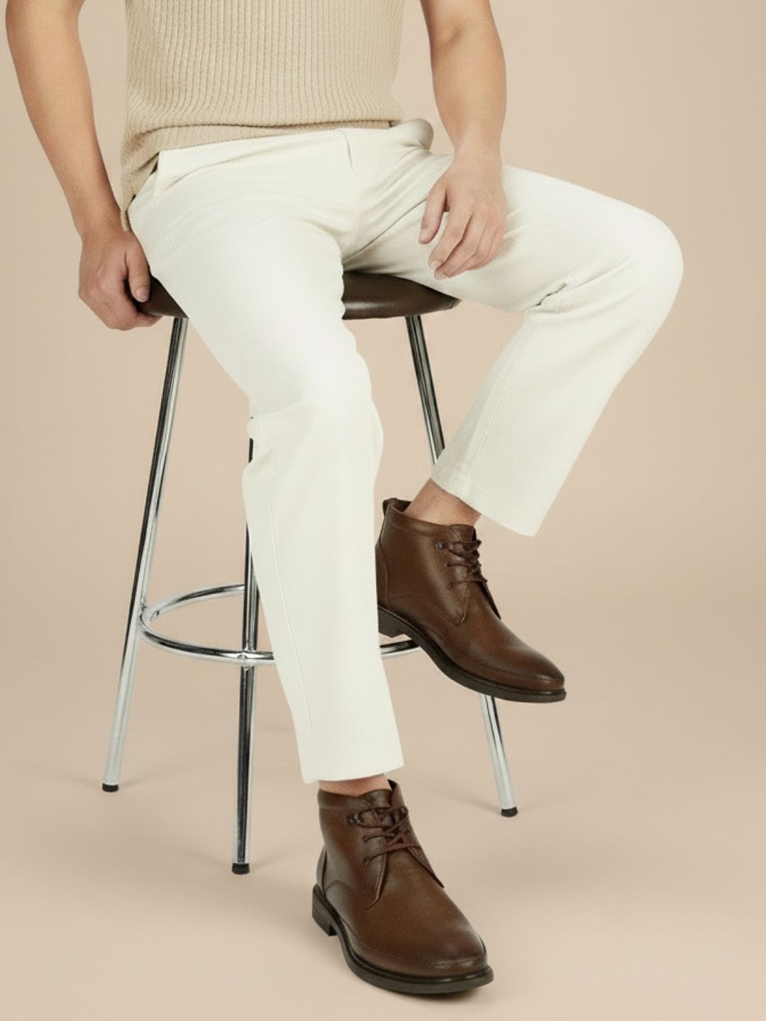 Mens Brown Casual Solid Pattern Round Toe Boots