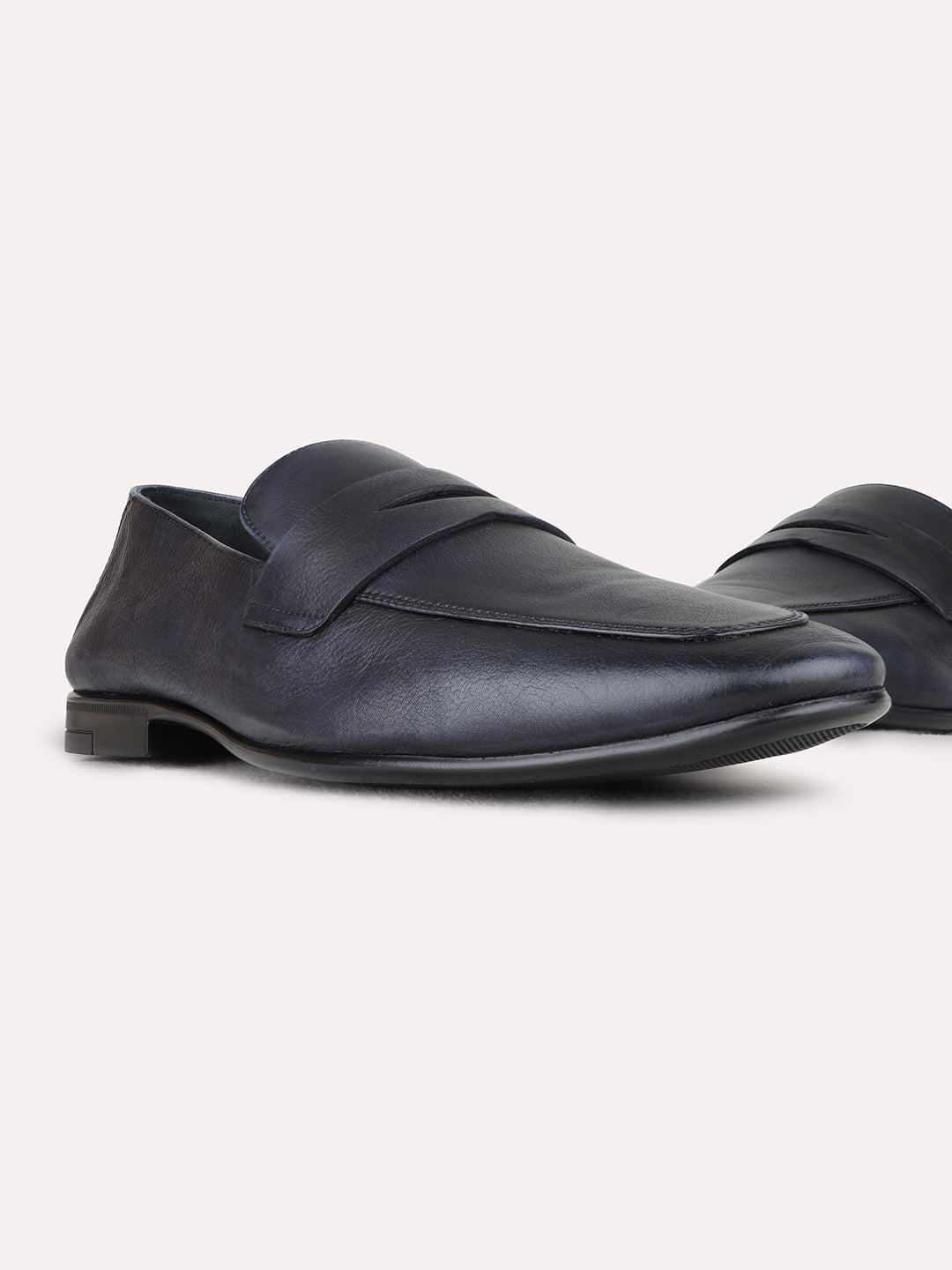 Mens Blue Formal Solid Pattern Pointed Toe Moccasin