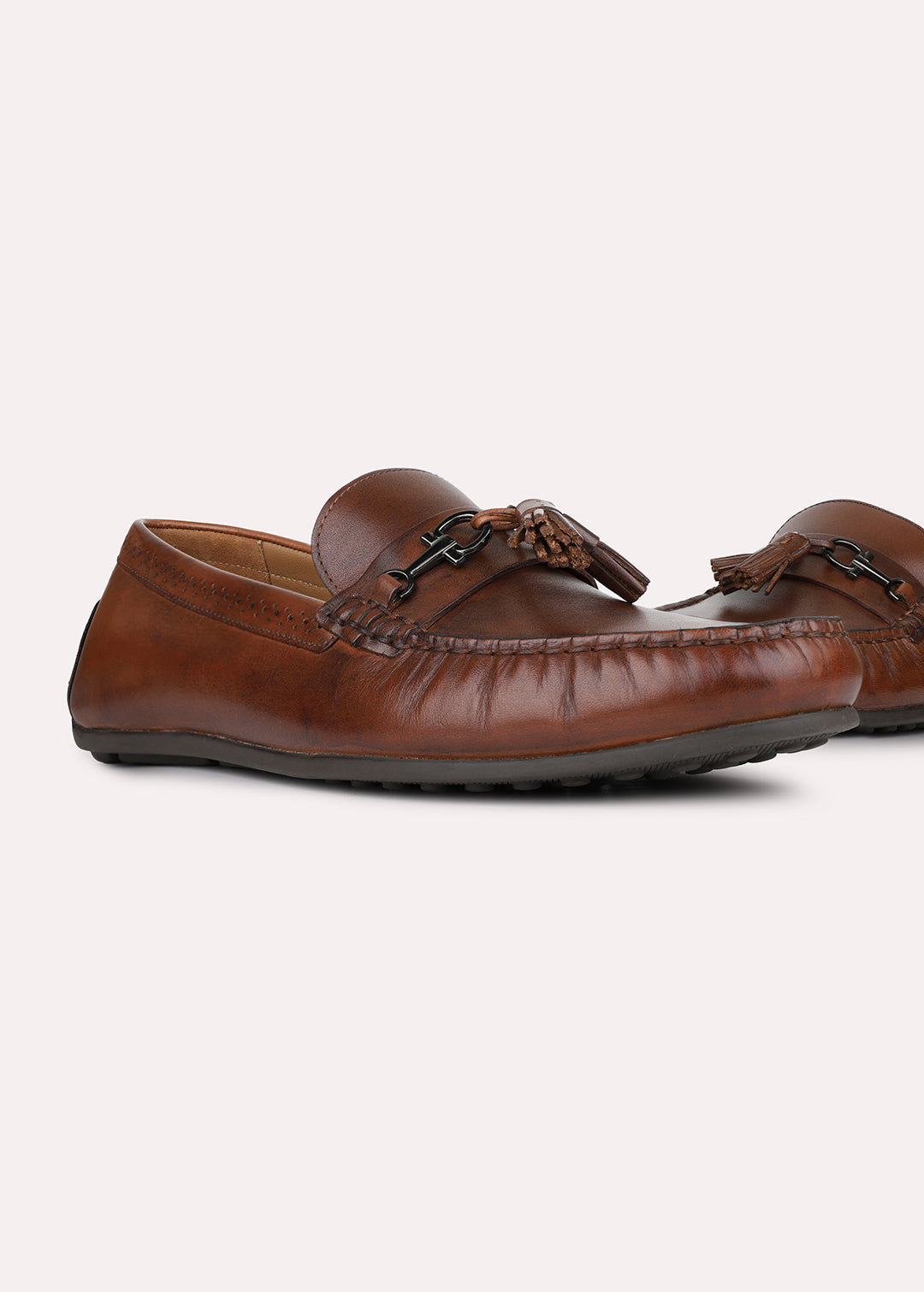 Mens Tan Casual Solid Round Toe Loafers