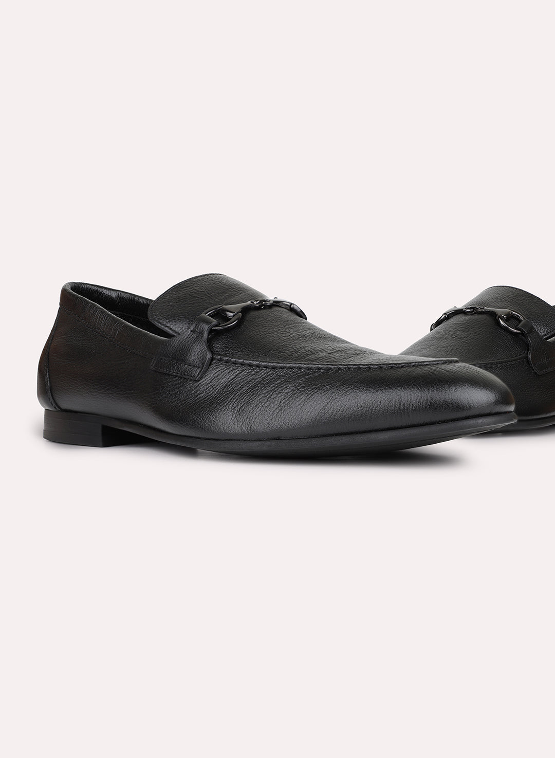 Mens Black Formal Solid Pointed Toe Moccasin