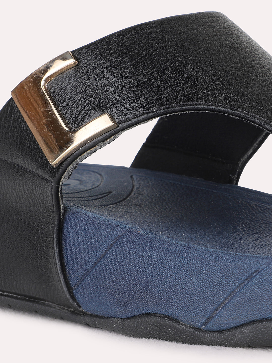 Womens Black Casual Solid Pattern Round Toe Wedge Heel Sandals