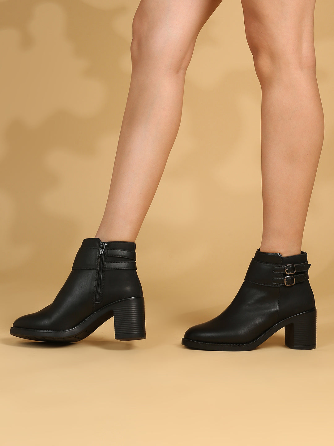 Women Black Block Heel Boots With Buckle Detail