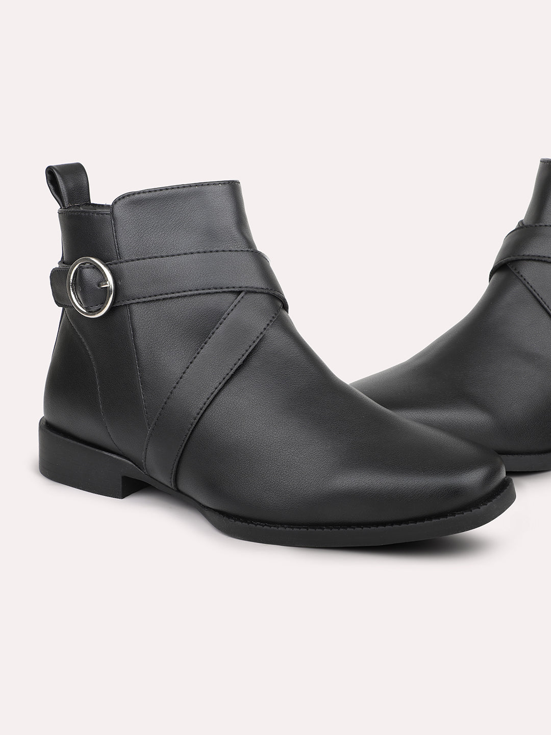Women Black Mid Top Boots With Buckle Detail