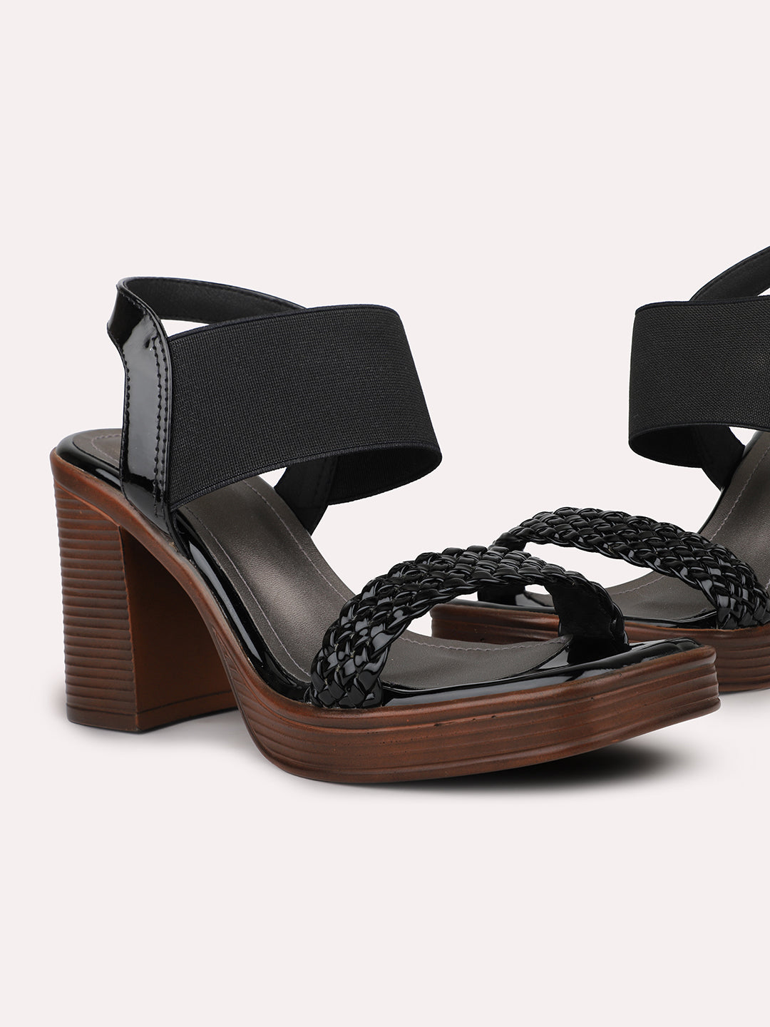 Women Black Textured Open Toe Platform Heels With Backstrap