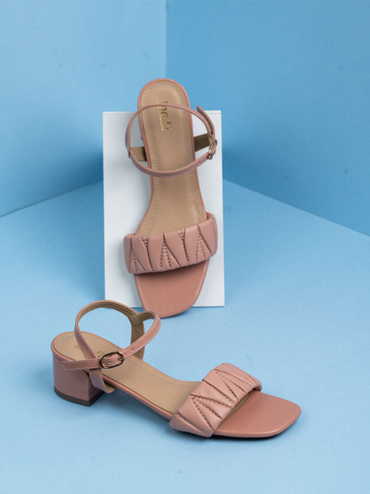 Womens Peach Party Wear Square Toe Sandals With Buckle Closure