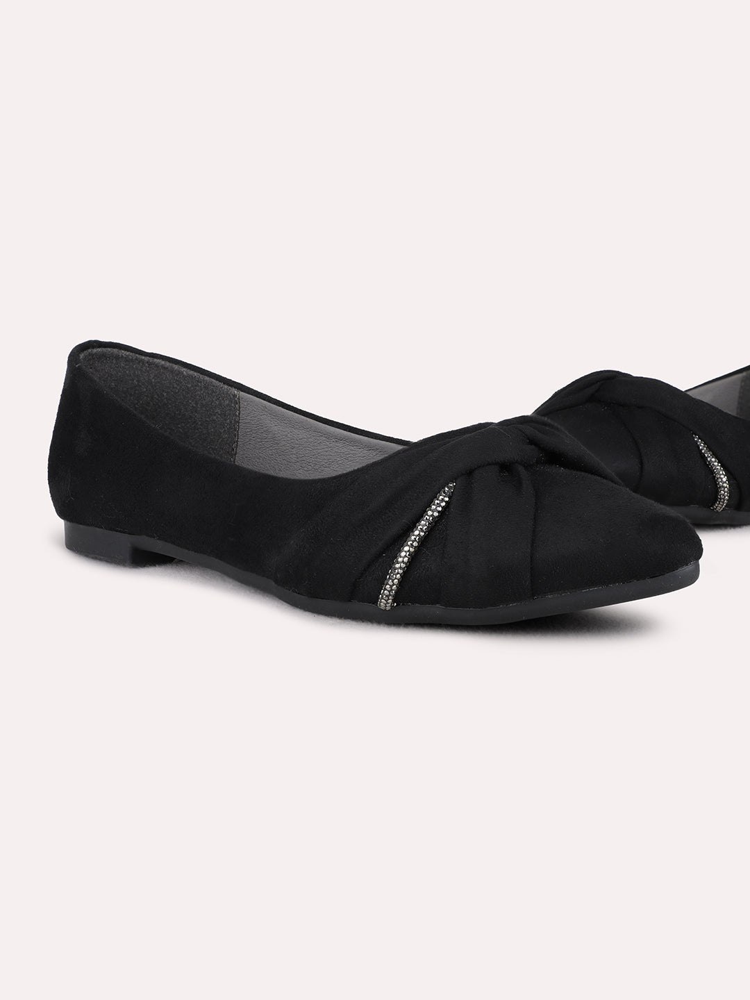Womens Black Solid Casual Pointed Toe Flat Ballerinas