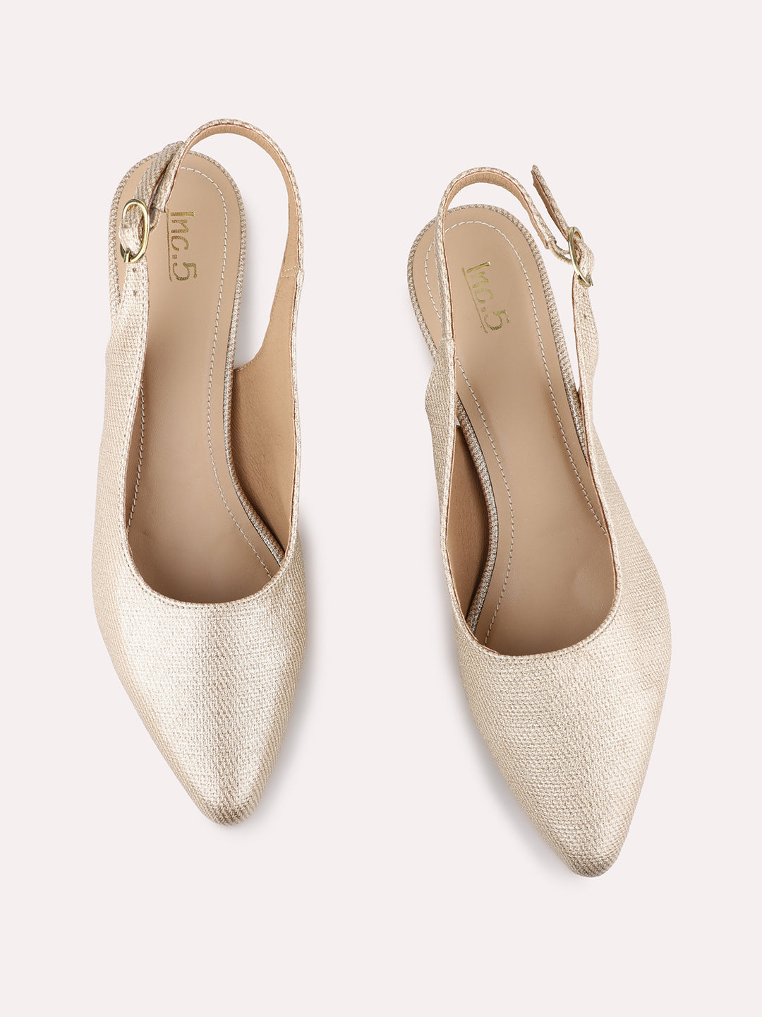 Womens Golden Party Wear Solid Pointed Toe Kitten Heel Mules