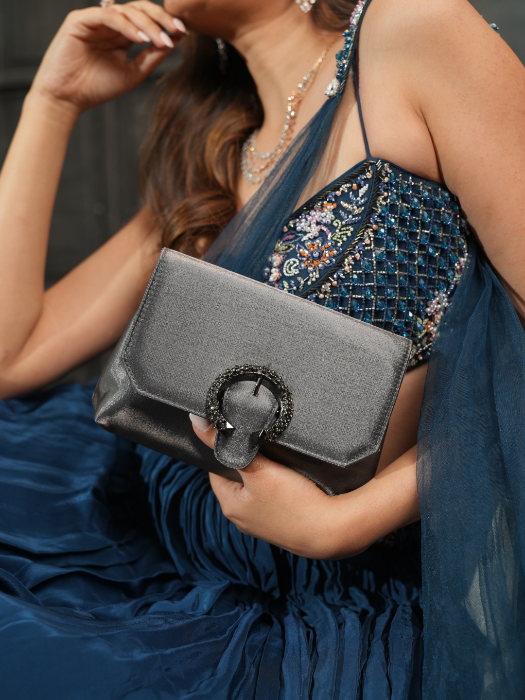 Womens Grey Clutches With Magnet Lock For Party Use