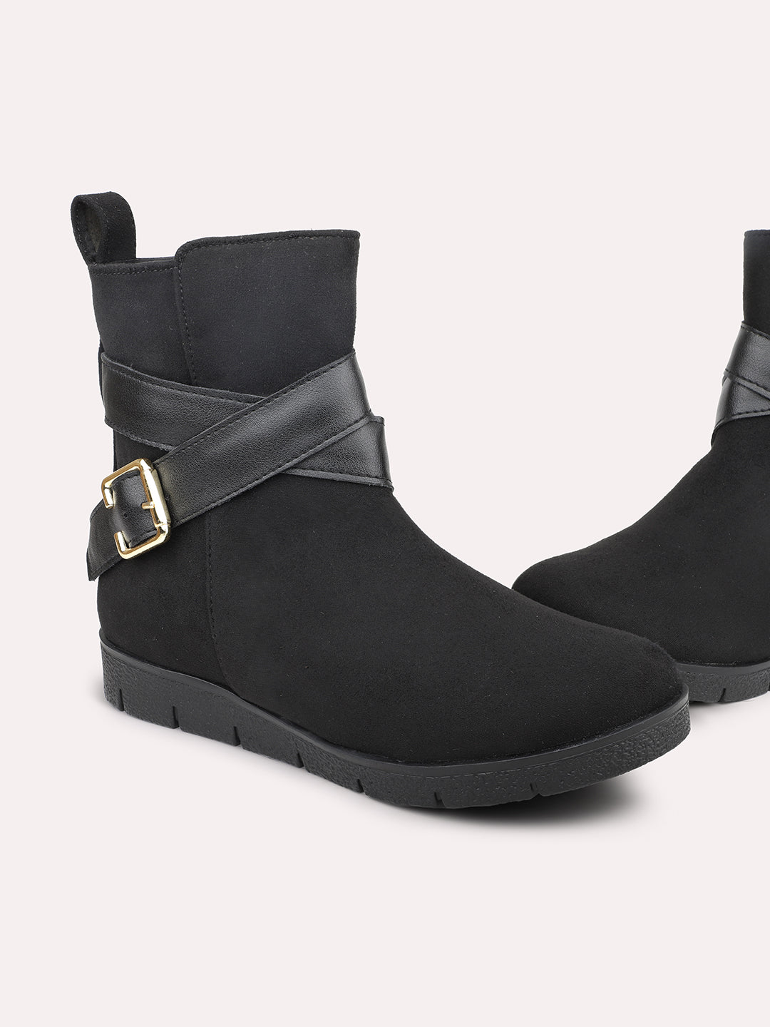 Women Black Chelsea Boots