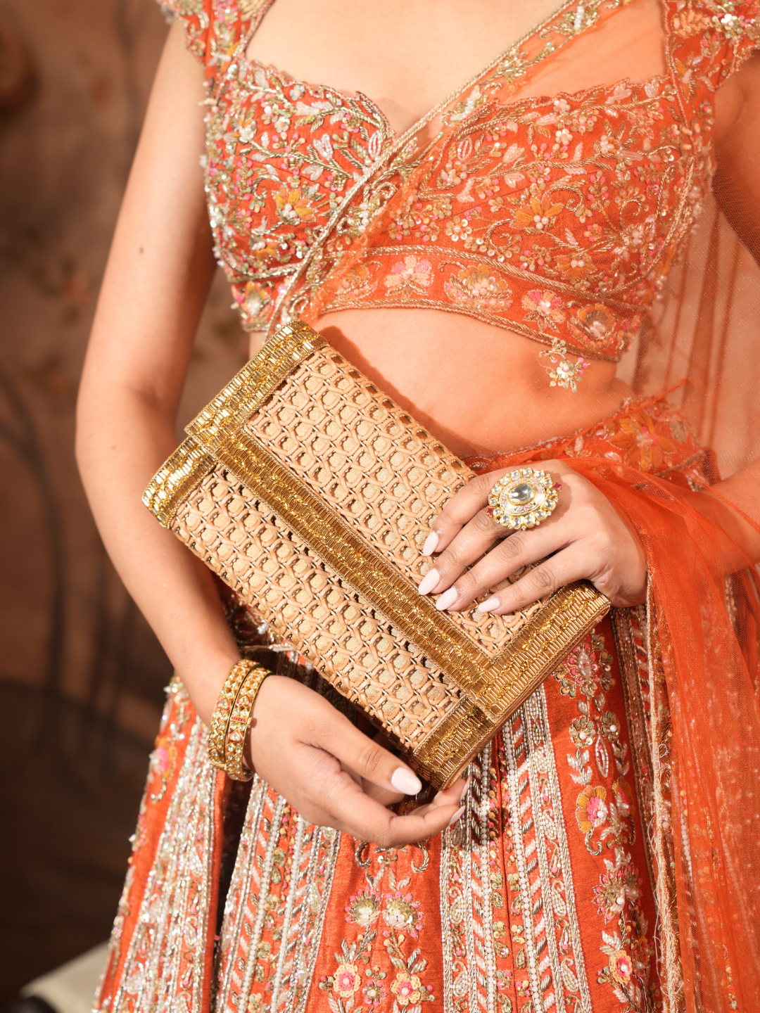 Womens Golden Clutches With Magnet Lock For Party Use