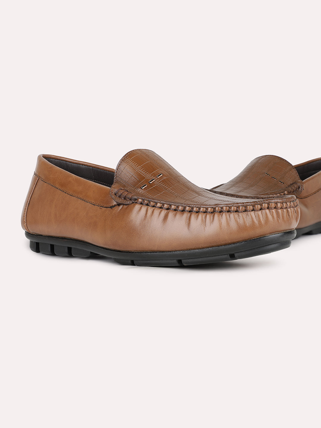 Mens Tan Casual Solid Round Toe Loafers