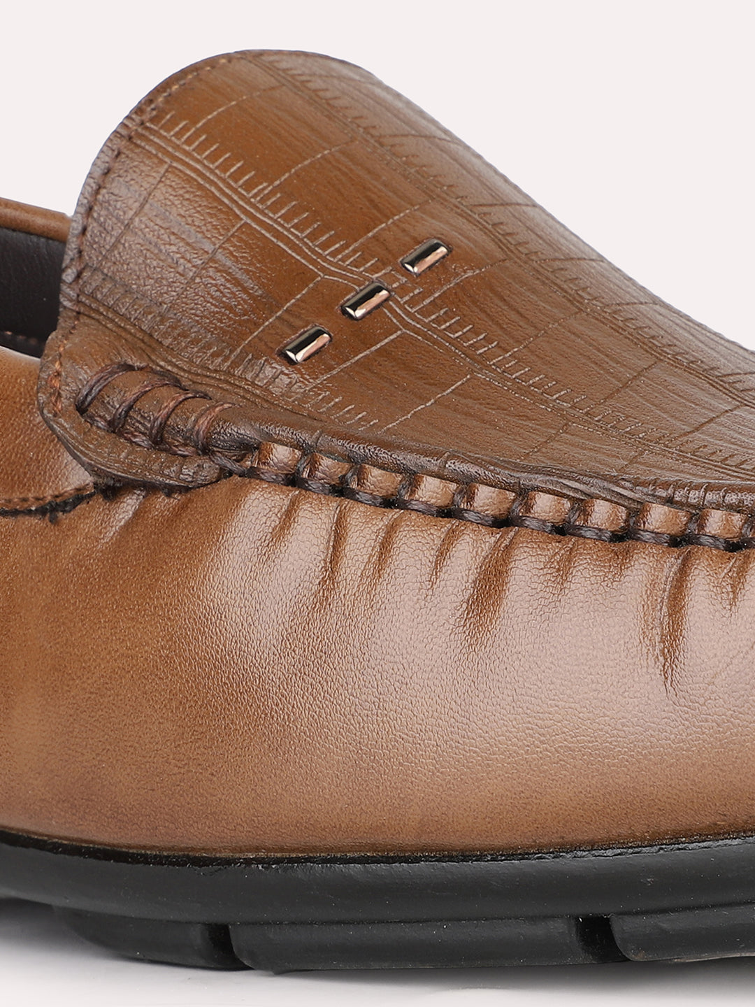 Mens Tan Casual Solid Round Toe Loafers