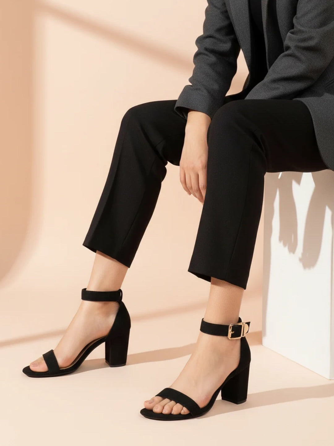 Women Black Block Sandals With Buckles