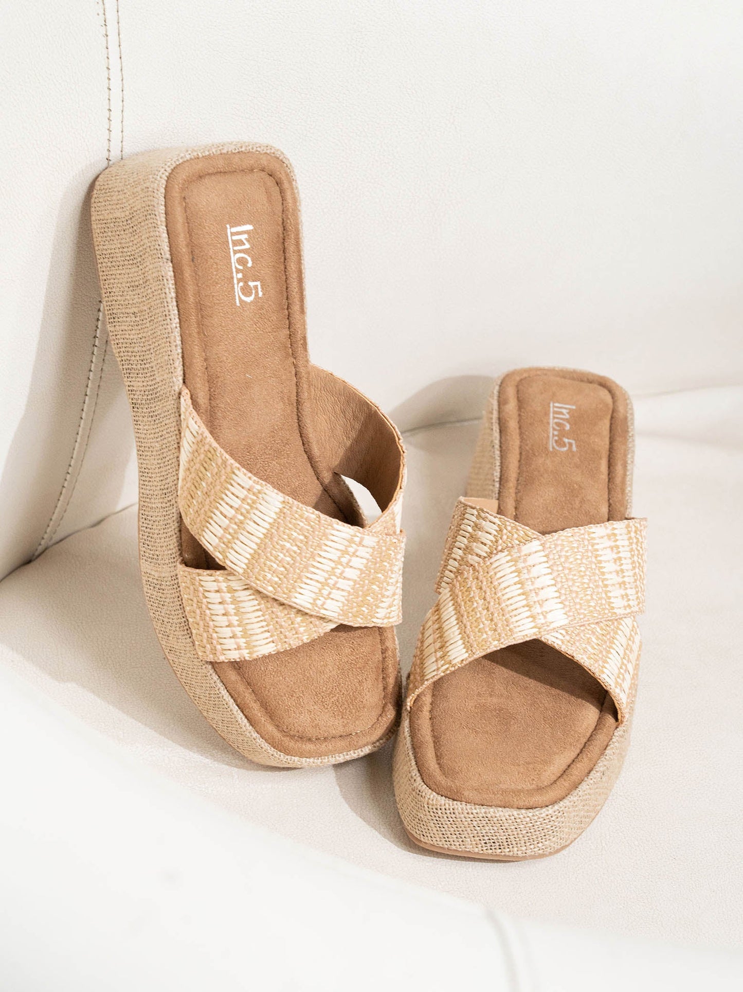 Women Beige Jute Finish Woven Design Wedge Heels