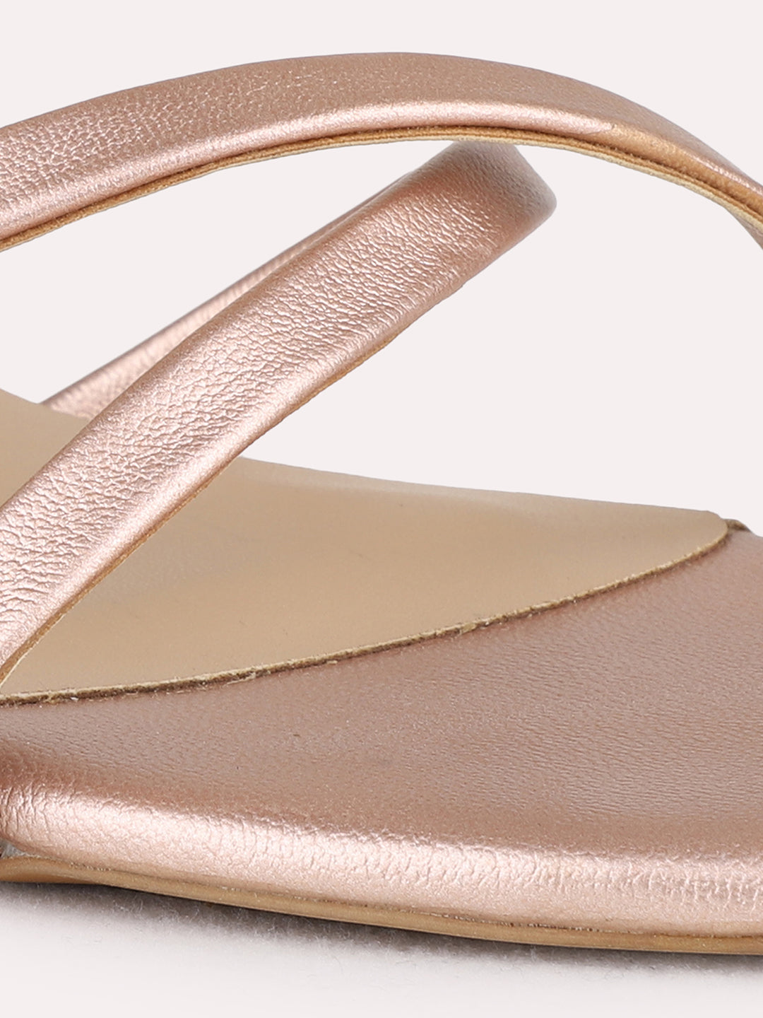 Womens Rose Golden Party Wear Solid Round Toe Kitten Heel Sandals