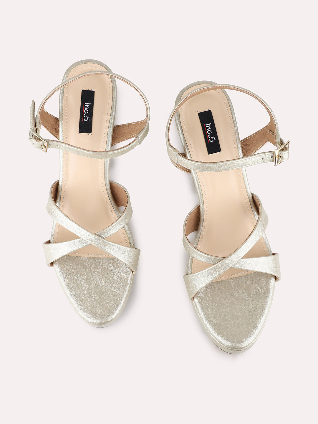 Womens Golden Party Wear Solid Round Toe Heel Sandals