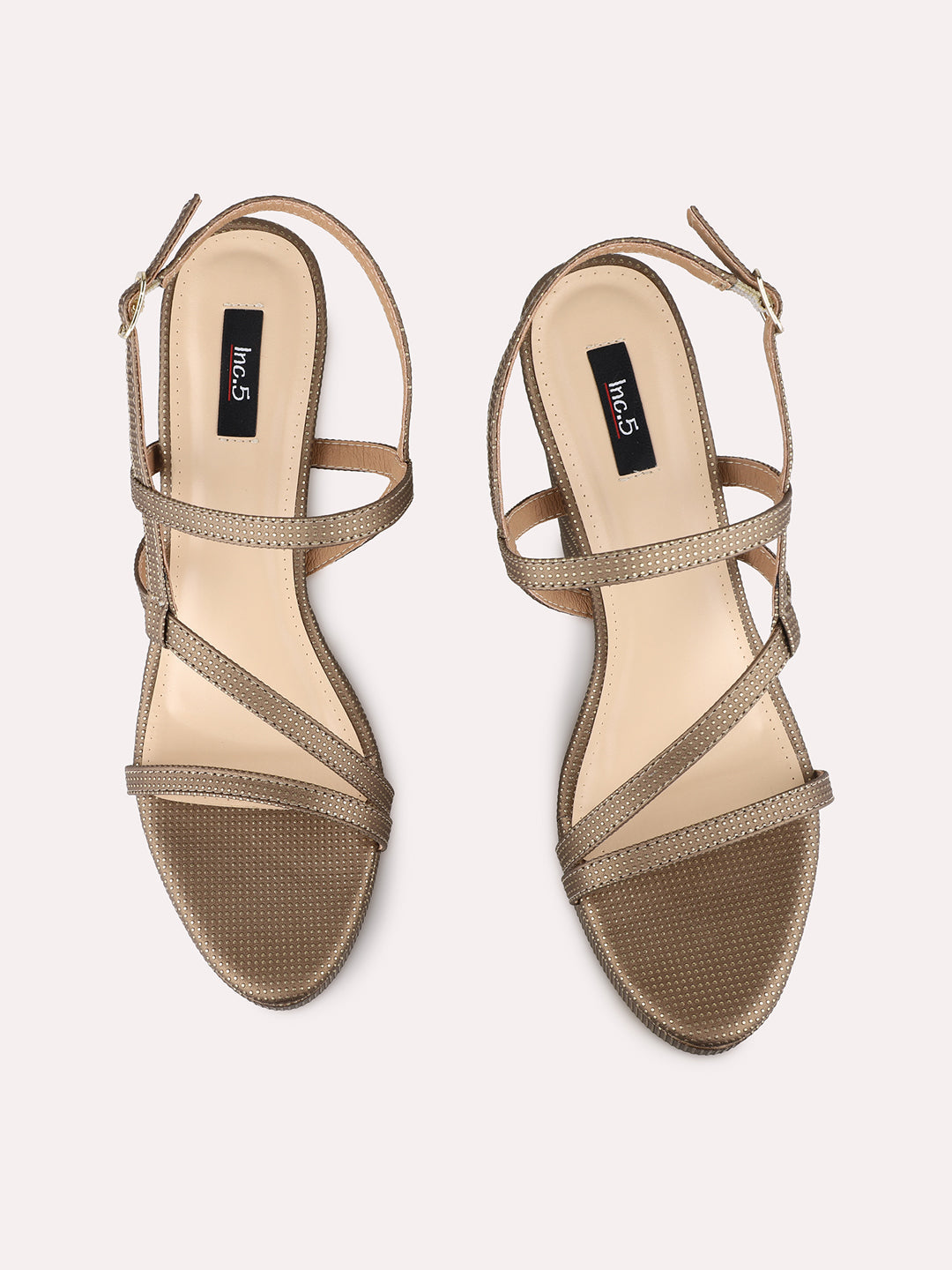 Womens Golden Party Wear Solid Round Toe Platform Heel Sandals