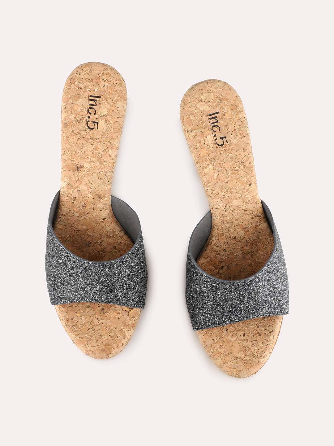 Women Pewter Party Wear Solid Pattern Round Toe Kitten Heel Sandals