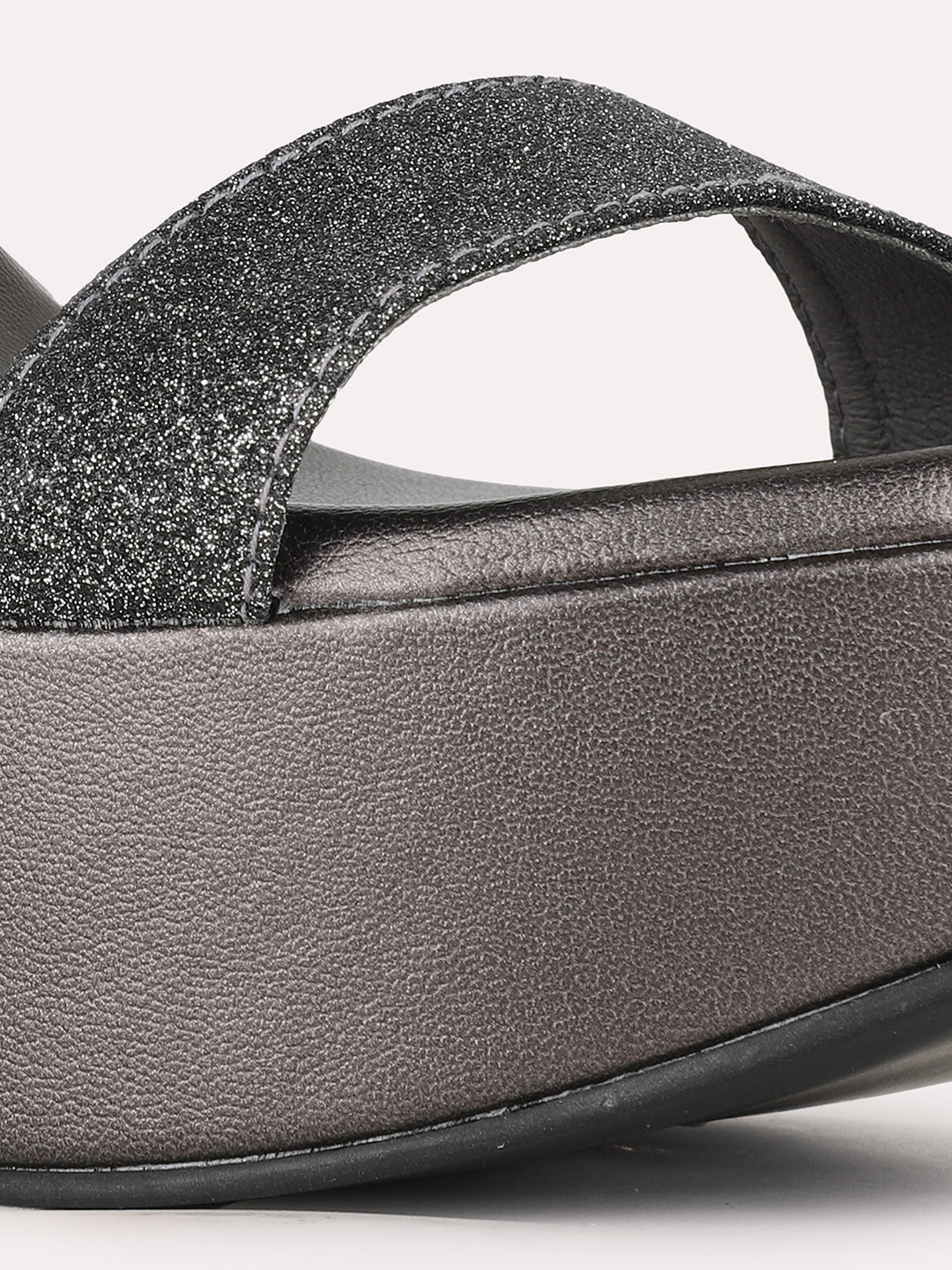 Women Pewter Party Wear Solid Round Toe Kitten Heel Sandals