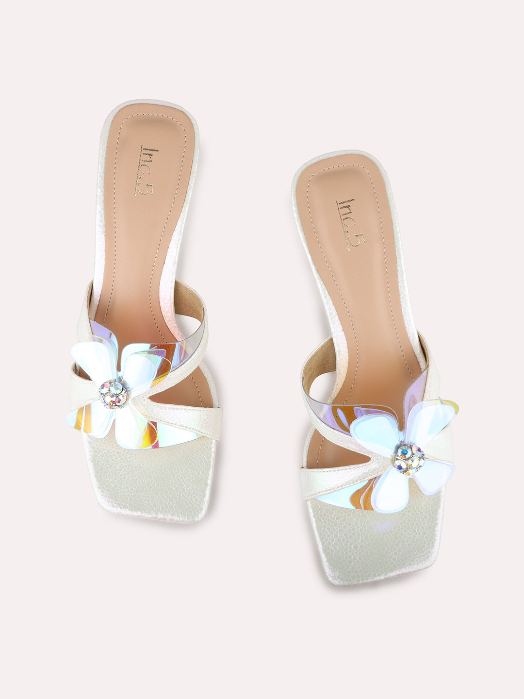 Women Ivory Party Wear Solid Round Toe Block Heel Sandals