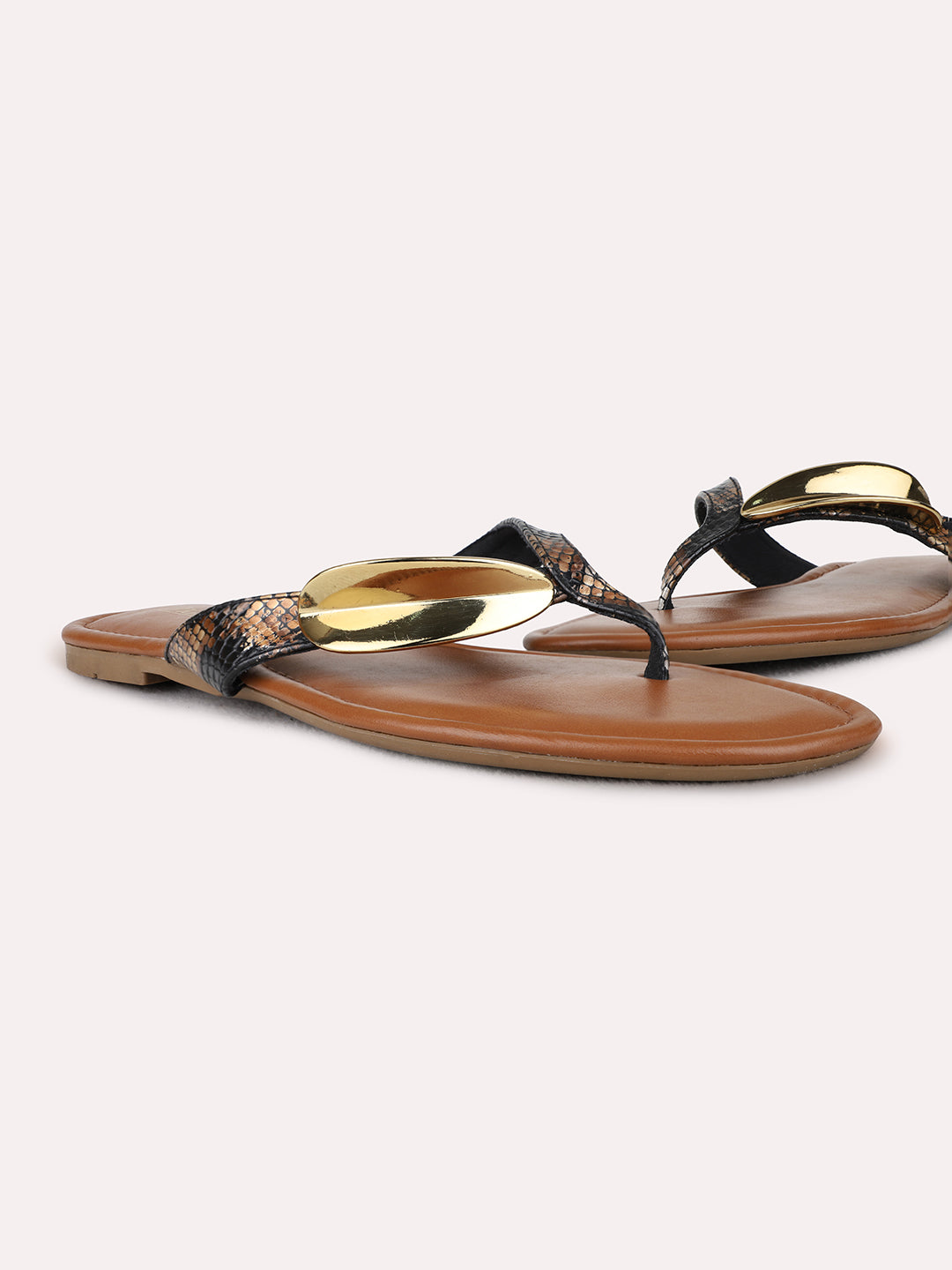 Womens Black Casual Printed T-Strap Flat Sandals