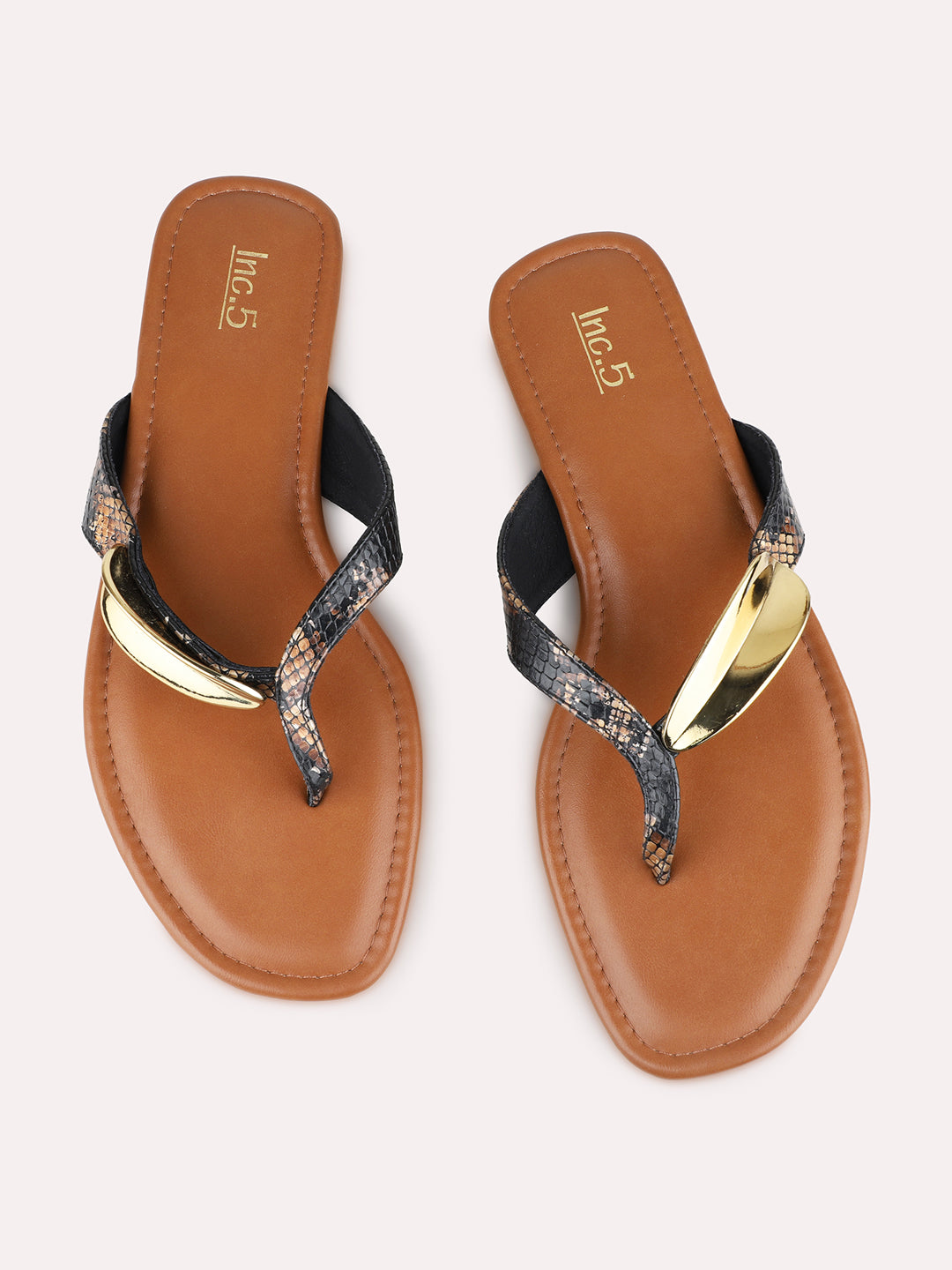 Womens Black Casual Printed T-Strap Flat Sandals